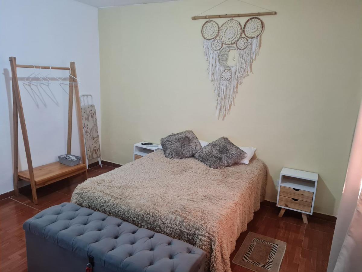 Departamento Privado Cerca Del Aeropuerto Apartment Езейза Екстериор снимка